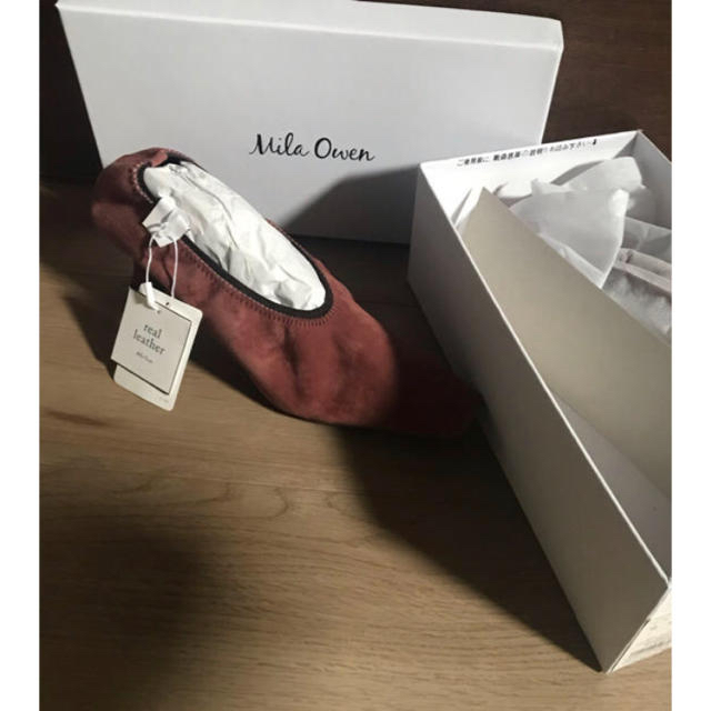 Mila Owen(ミラオーウェン)のMilaOwen  履き口ゴムフィットパンプス 💜公式サイト予約品 レディースの靴/シューズ(ハイヒール/パンプス)の商品写真