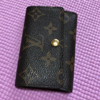 ルイヴィトン(LOUIS VUITTON)のLOUIS VUITTONキーケース(キーケース)