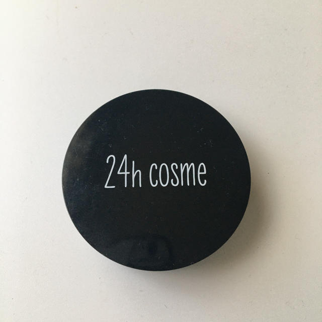 24h cosme(ニジュウヨンエイチコスメ)の24h cosme 24 ミネラルクリームシャドー 01マットブラウン 3g コスメ/美容のベースメイク/化粧品(アイシャドウ)の商品写真