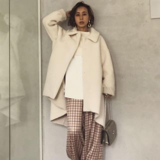 アメリヴィンテージ(Ameri VINTAGE)のe♡R様専用　TENT LINE BOA COAT(ムートンコート)