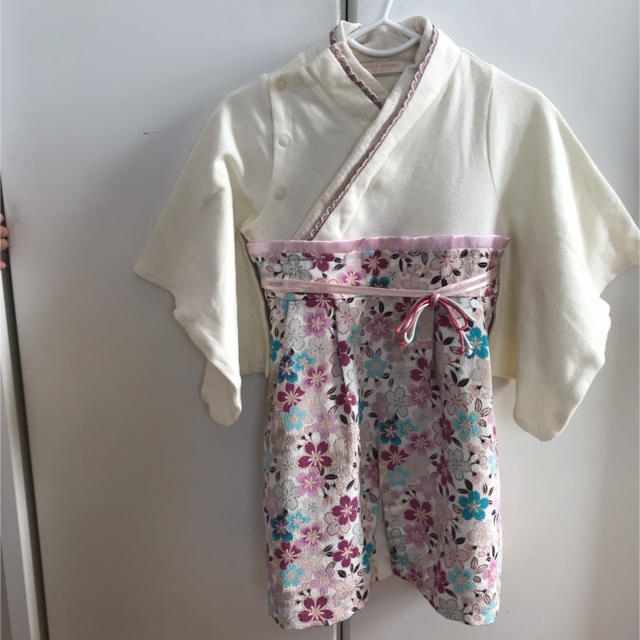 袴ロンパース スウィートマミー80 キッズ/ベビー/マタニティのベビー服(~85cm)(ロンパース)の商品写真
