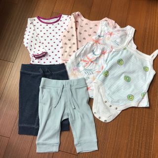 オールドネイビー(Old Navy)のストロベリー様専用　OLD NAVY ベビー服セット(ロンパース)