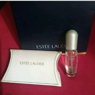 エスティローダー(Estee Lauder)のESTEELAUDER パフューム(香水(女性用))