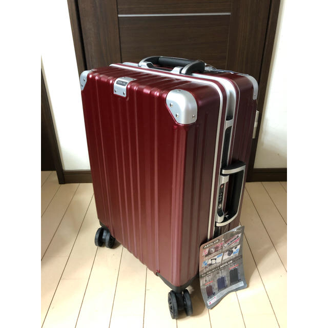 スーツケースSサイズ&アメニティ31点付きバッグ