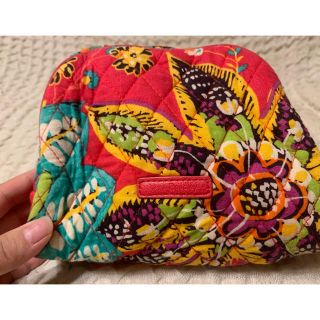 ヴェラブラッドリー(Vera Bradley)の【Vera Bradley】ハワイブランド　化粧品ポーチ  おしゃれ(ポーチ)