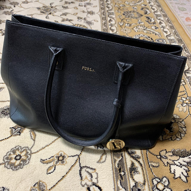 Furla(フルラ)の【中古】FULRA バッグ レディースのバッグ(ハンドバッグ)の商品写真