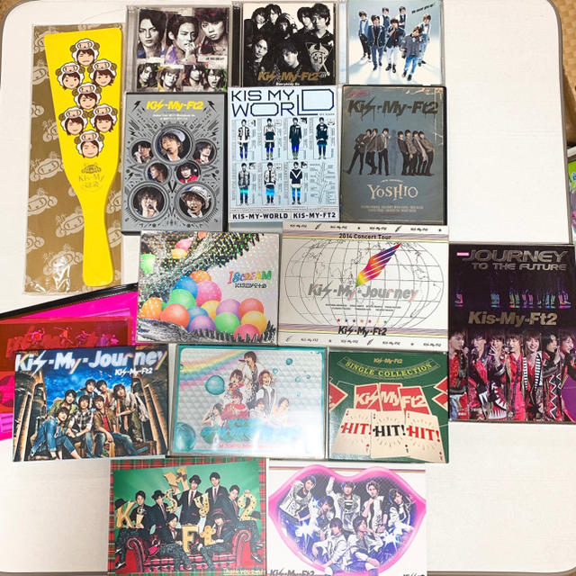 タレントグッズまとめ売り 美品 Kis-My-Ft2 CD DVD 本 羽子板 セット