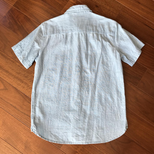 GAP Kids(ギャップキッズ)のGap Kids 半袖シャツ　デニムシャツ　130㎝ キッズ/ベビー/マタニティのキッズ服男の子用(90cm~)(ブラウス)の商品写真