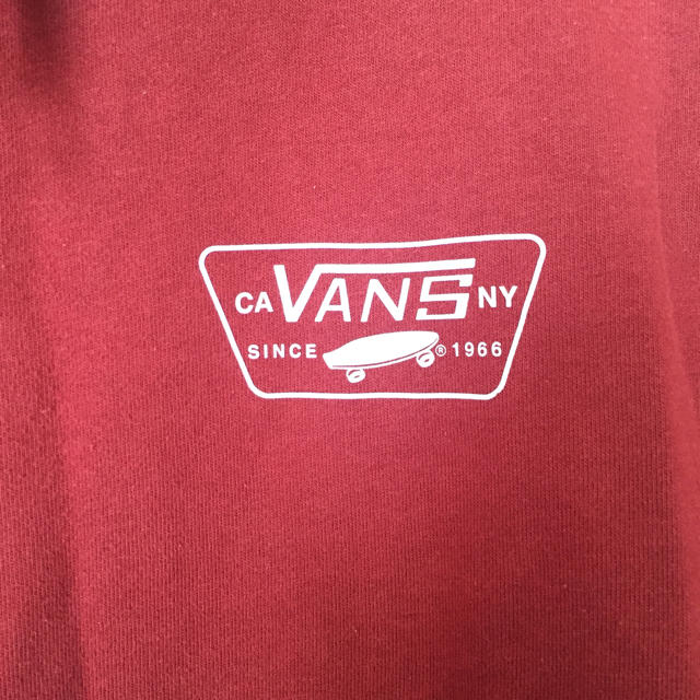 VANS(ヴァンズ)のVANS！ロゴパーカー バンズ メンズのトップス(パーカー)の商品写真