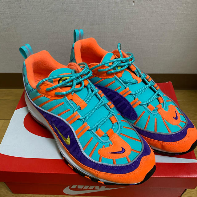 NIKE(ナイキ)の27.5cm NIKE AIR MAX 98 CONE  VIBRANT メンズの靴/シューズ(スニーカー)の商品写真