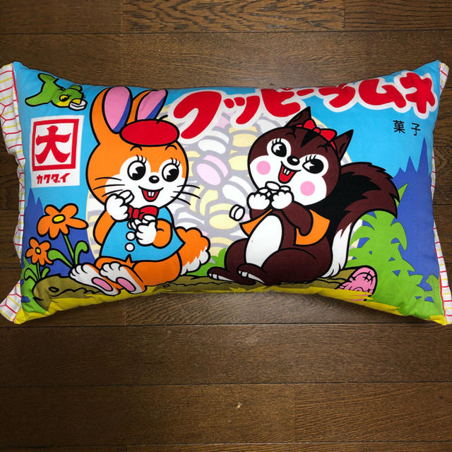 クッピーラムネ柄　まくら キッズ/ベビー/マタニティの寝具/家具(枕)の商品写真