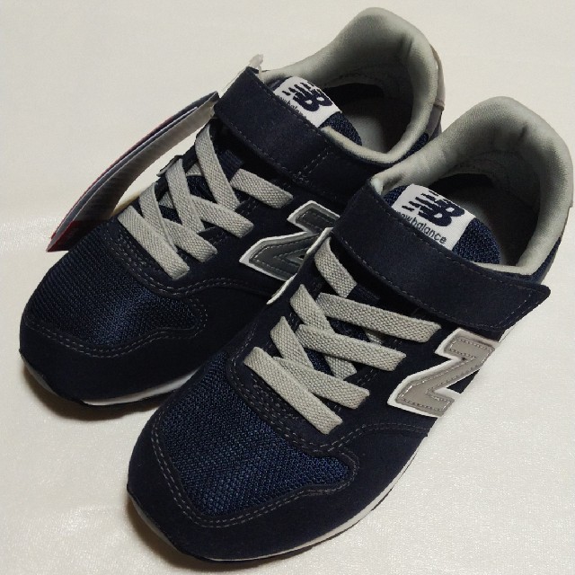 New Balance(ニューバランス)のニューバランス996 スニーカー キッズ 19.5cm キッズ/ベビー/マタニティのキッズ靴/シューズ(15cm~)(スニーカー)の商品写真