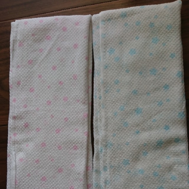 【るりるり様専用】布おむつ ピンク&水色 キッズ/ベビー/マタニティのおむつ/トイレ用品(布おむつ)の商品写真