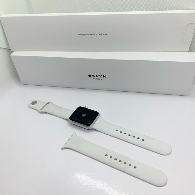 ⭐︎美品 Apple Watch 3 箱 42mm 激安 稼動 腕時計 アップル