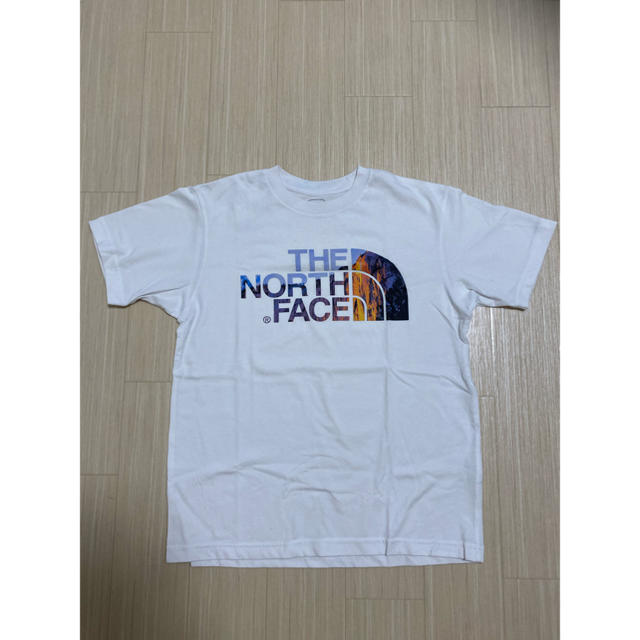 THE NORTH FACE(ザノースフェイス)のTHE NORTH FACE/ノースフェイス レッドロックロゴ 半袖Tシャツ メンズのトップス(Tシャツ/カットソー(半袖/袖なし))の商品写真