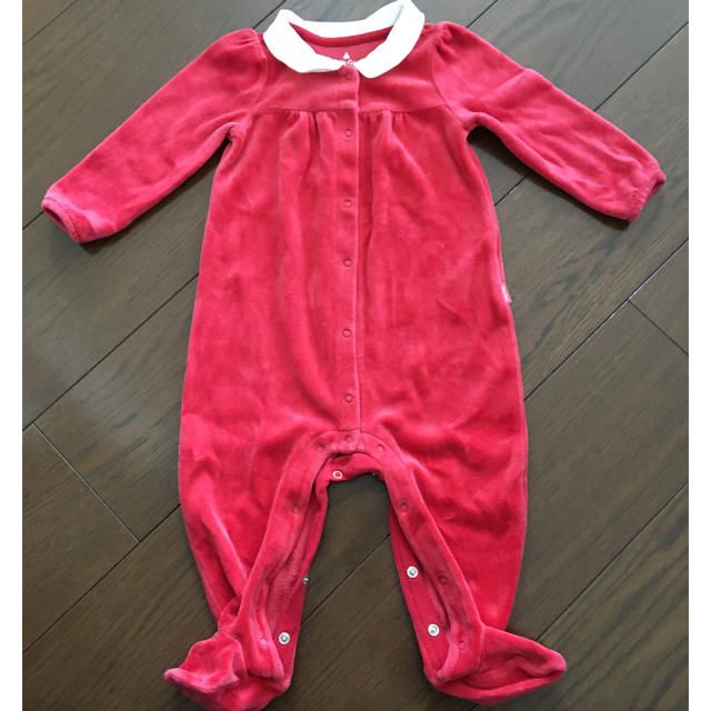 babyGAP(ベビーギャップ)のbabyGAP 70cm 赤　ロンパース　サンタ風　冬物 キッズ/ベビー/マタニティのベビー服(~85cm)(ロンパース)の商品写真