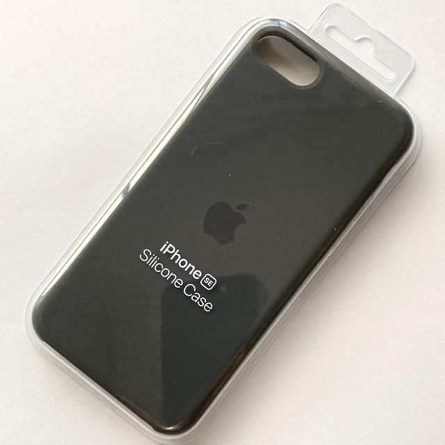 Apple(アップル)のアップル純正 iPhone SE（第二世代）/ 8 / 7 シリコンケース 黒 スマホ/家電/カメラのスマホアクセサリー(iPhoneケース)の商品写真