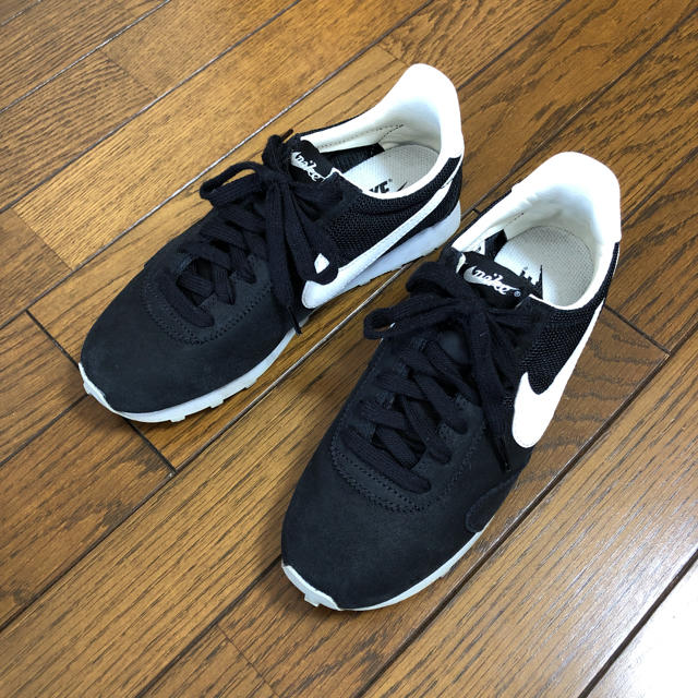 NIKE ナイキ プリモントリオール　スニーカー　22.5 ブラック