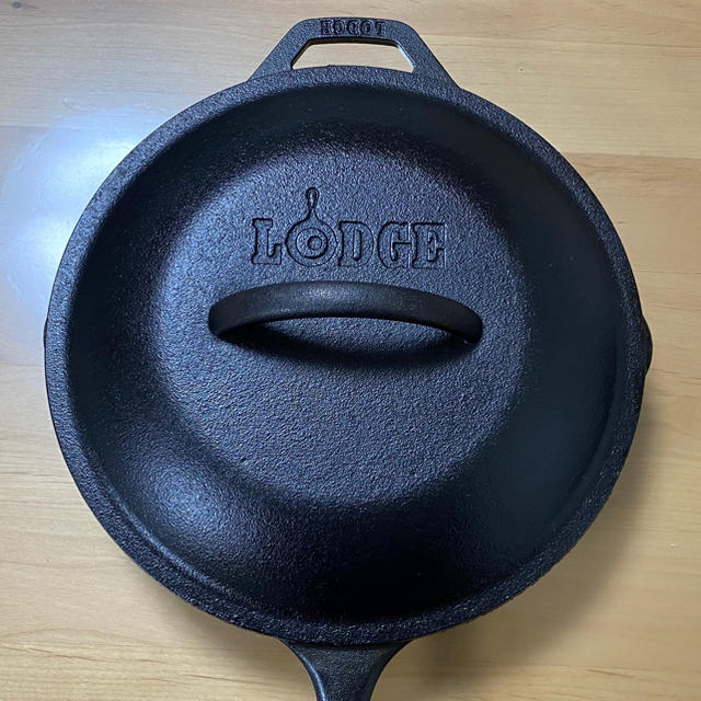 Lodge(ロッジ)のLODGE ロッジ スキレット 10-1/4インチ　収納ケースつきフルセット スポーツ/アウトドアのアウトドア(その他)の商品写真