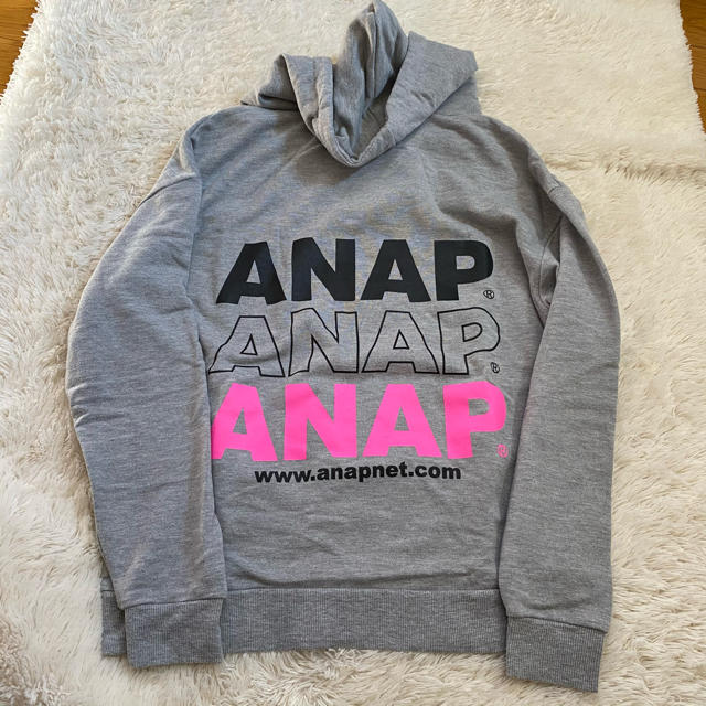 ANAP(アナップ)のパーカー レディースのトップス(パーカー)の商品写真