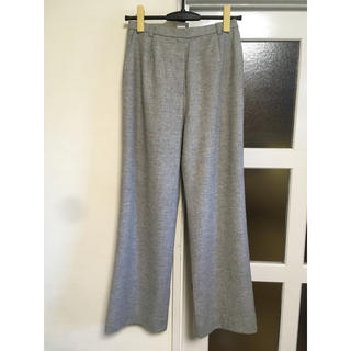 【期間限定価格】ウール　灰色パンツ(カジュアルパンツ)