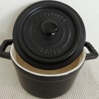 ストウブ(STAUB)のstaub　セラミック　２個　もこ様用(食器)