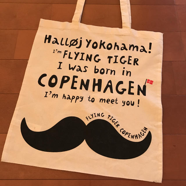 Flying Tiger Copenhagen(フライングタイガーコペンハーゲン)のフライングタイガー【コペンハーゲントートバッグ】 レディースのバッグ(トートバッグ)の商品写真