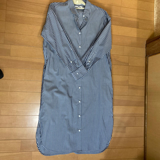 UNIQLO(ユニクロ)のユニクロ☆シャツワンピース レディースのトップス(シャツ/ブラウス(長袖/七分))の商品写真