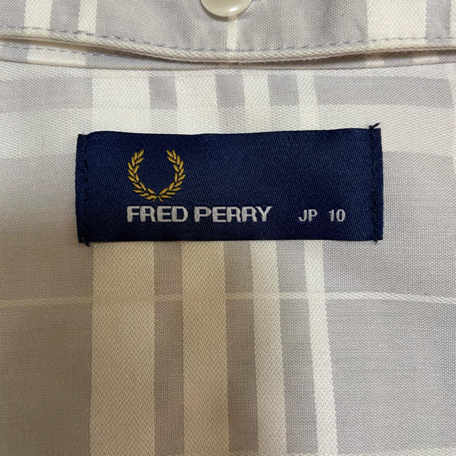 FRED PERRY(フレッドペリー)のFRED PERRYチェック柄ワンピース レディースのワンピース(ひざ丈ワンピース)の商品写真