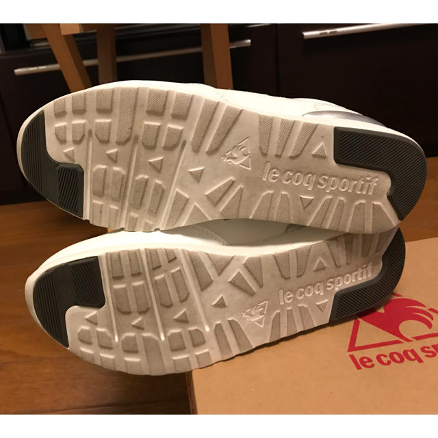 le coq sportif(ルコックスポルティフ)のルコック　スニーカー  白　厚底スニーカー 美品　24センチ レディースの靴/シューズ(スニーカー)の商品写真