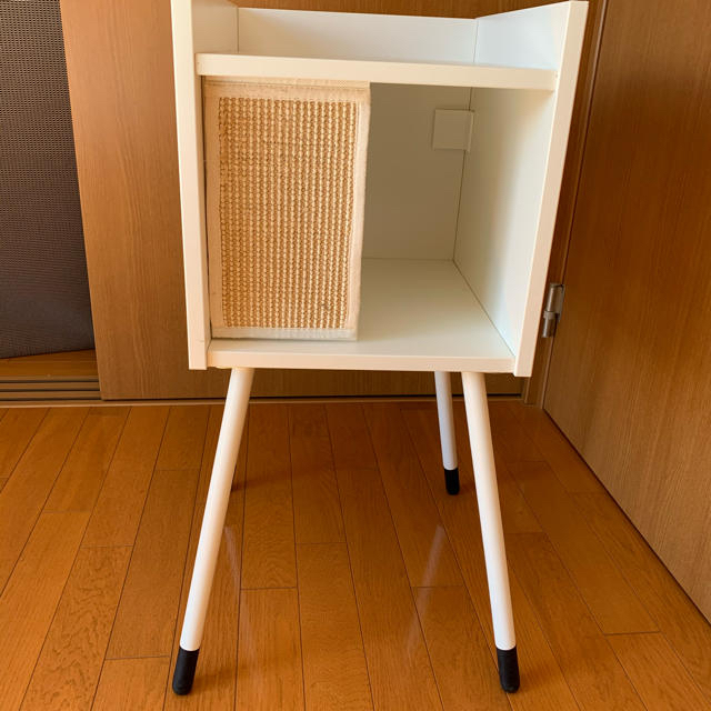 IKEA キャットハウス 脚付き 首輪プレゼント付の通販 by きょうこ's