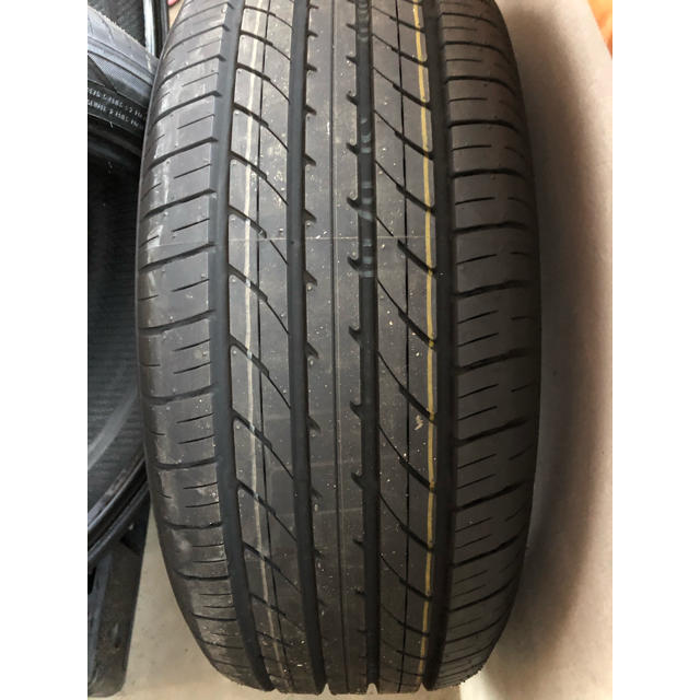 新車外し TOYO トランパス R30 235/50R18 アルファード 30