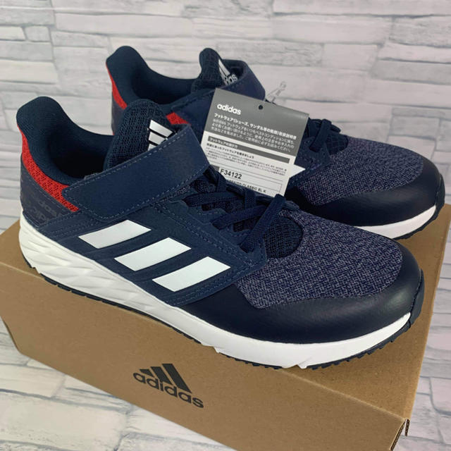 adidas(アディダス)の★ 新品 ADIDAS アディダス　スニーカー 21.5cm キッズ/ベビー/マタニティのキッズ靴/シューズ(15cm~)(スニーカー)の商品写真