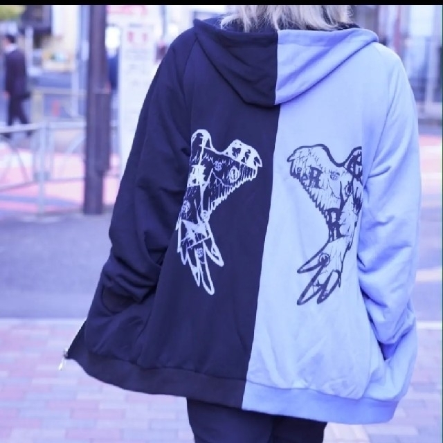 NieR two-tone ZIP PARKA【NieR WING】の通販 by 星の欠片shop｜ラクマ