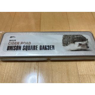 ユニゾンスクエアガーデン(UNISON SQUARE GARDEN)のユニゾンスクエアガーデン　ペンケース【300名限定品】(ミュージシャン)