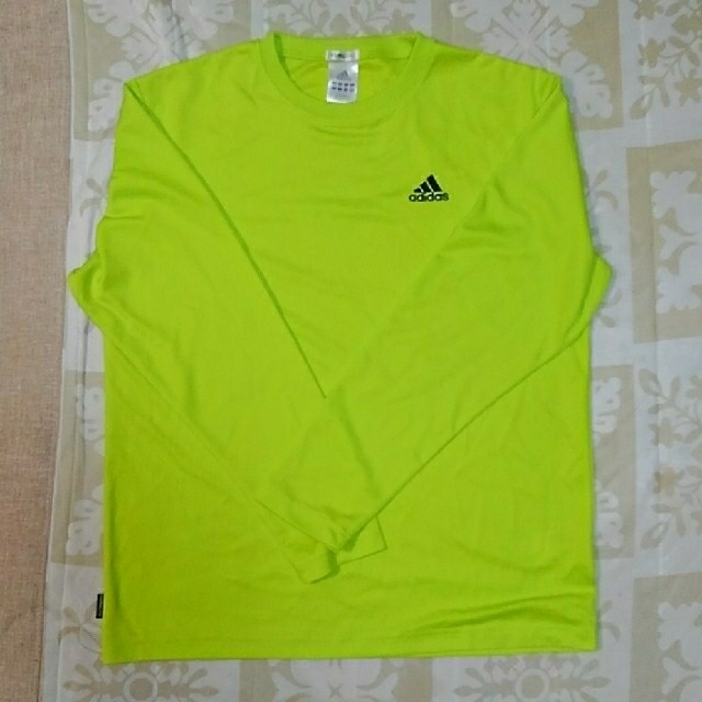 adidas(アディダス)のadidas　長袖Tシャツ(サイズM) スポーツ/アウトドアのサッカー/フットサル(ウェア)の商品写真