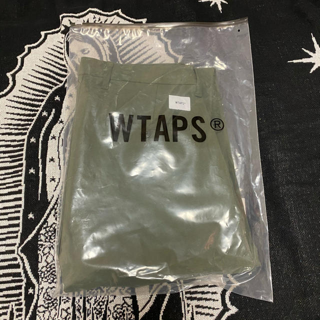 W)taps(ダブルタップス)のWTAPS TUCK TROUSERS COTTON. FLANNEL L  メンズのパンツ(ワークパンツ/カーゴパンツ)の商品写真