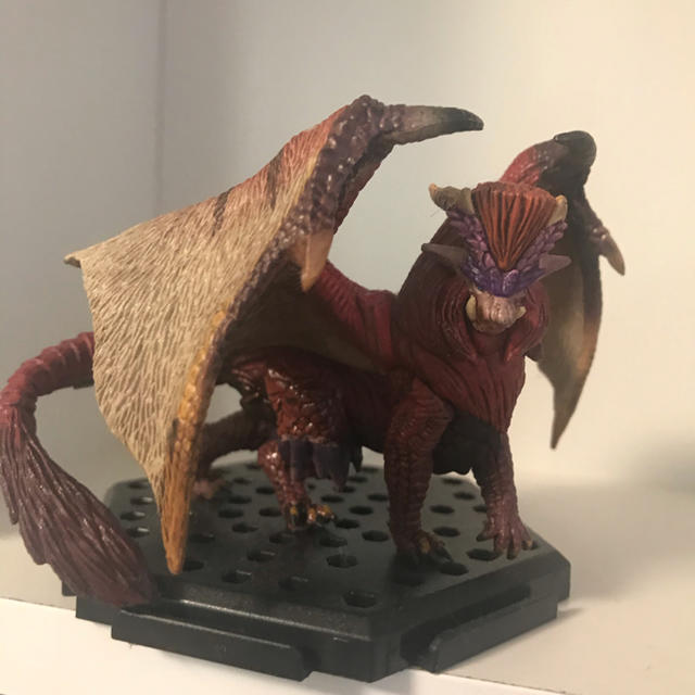 テオ・テスカトル【モンスターハンター モンハン フィギュア】の テオ・テスカトル【モンスターハンター モンハン フィギュア】の