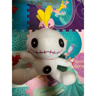 スティッチ(STITCH)のスクランプぬいぐるみ中古　(スティッチ)(ぬいぐるみ)