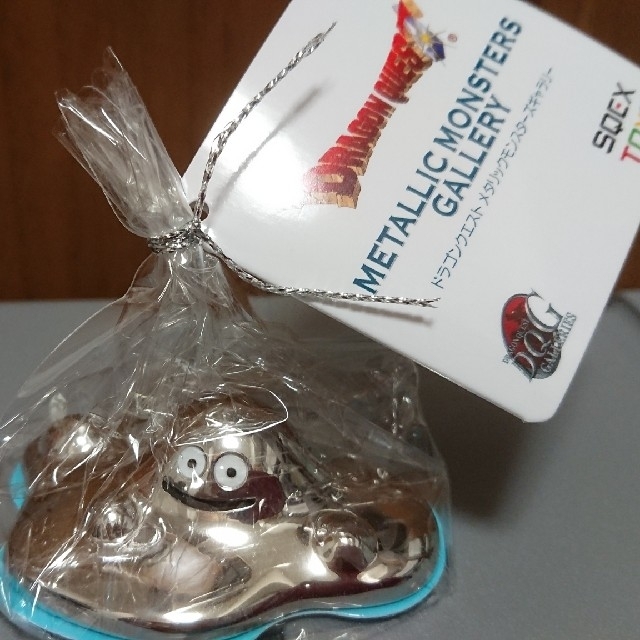 SQUARE ENIX(スクウェアエニックス)の【新品】送料込 メタリックモンスターズギャラリー はぐれメタル ドラゴンクエスト エンタメ/ホビーのフィギュア(ゲームキャラクター)の商品写真