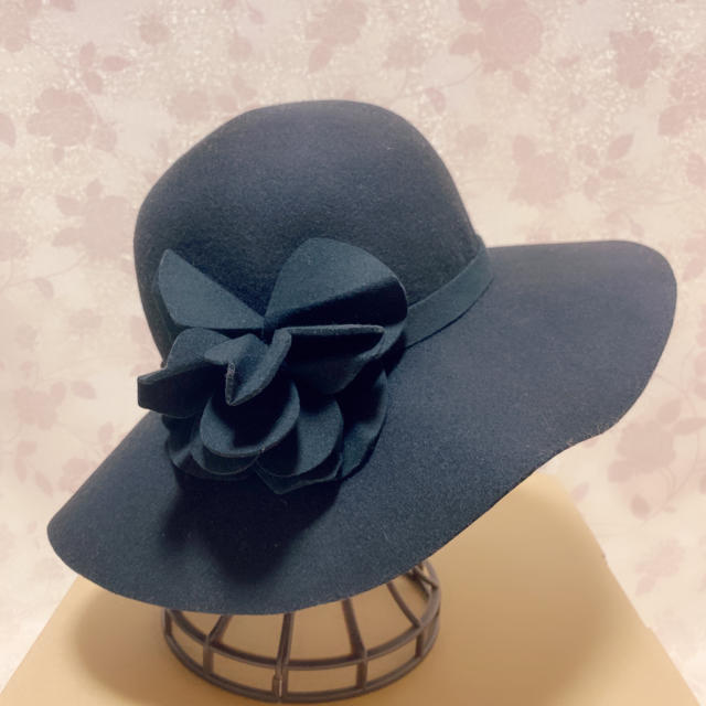 INGEBORG(インゲボルグ)のインゲボルグ　ハット　帽子　女優帽　黒 レディースの帽子(ハット)の商品写真