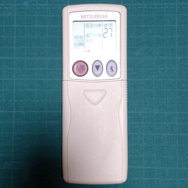 三菱電機(ミツビシデンキ)の三菱電機 エアコンリモコン KG21 スマホ/家電/カメラの冷暖房/空調(エアコン)の商品写真