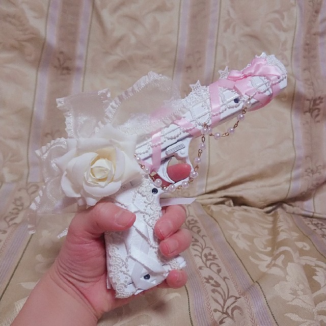 Swankiss - ゆめかわ拳銃♡の通販 by まなつ|スワンキスならラクマ