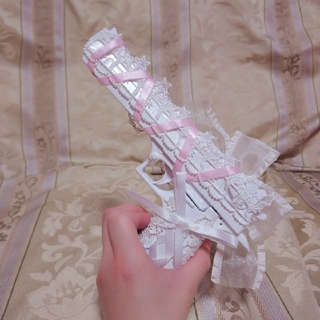 Swankiss - ゆめかわ拳銃♡の通販 by まなつ|スワンキスならラクマ