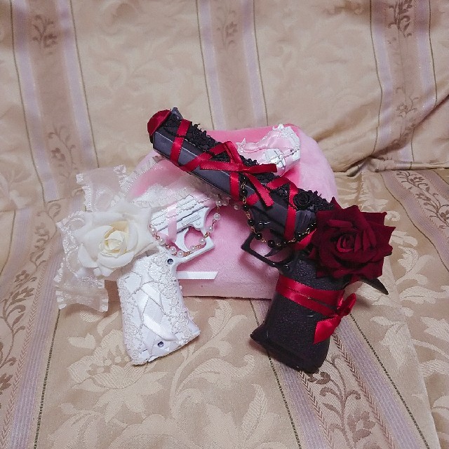 Swankiss - ゆめかわ拳銃♡の通販 by まなつ|スワンキスならラクマ