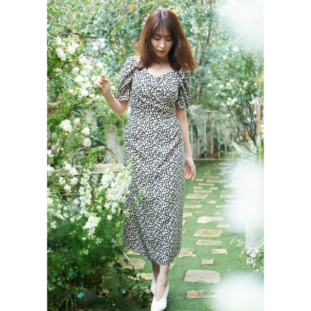 Cherry Pattern Cache-Coeur One-Pieceの通販 by chan's shop|ラクマ