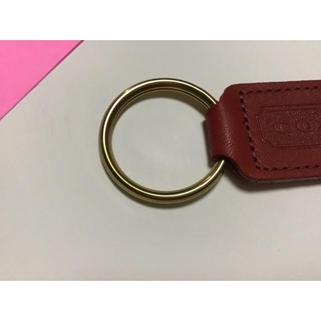 COACH(コーチ)の専用です　コーチキーホルダー新品未使用 レディースのファッション小物(キーホルダー)の商品写真