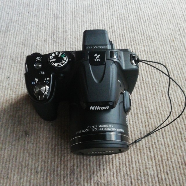 Nikon　COOLPIX P520Ｐ520カラー