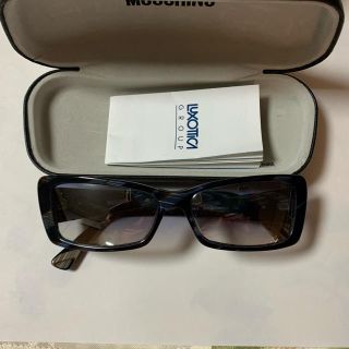 モスキーノ サングラスの通販 44点 | MOSCHINOを買うならラクマ