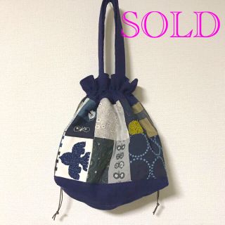 ミナペルホネン(mina perhonen)の【SOLD】ミナペルホネン　ハンドメイド　巾着　バッグ(バッグ)